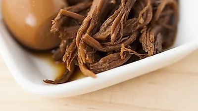 짭조름하여 간단한 밥반찬으로 제격인 소고기 장조림 만들기