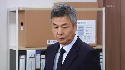 드라마 '기쁜 우리 좋은 날' 윤종훈, 취임식 직전 모든 증거 챙겨 이동하며 결심 전달