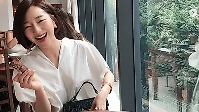 연애의 맛 시즌2 종료에 이형철-신주리 근황 눈길? '아주 작은 선물 꺼내며' 13살 나이차이 등 재조명