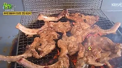 '생생정보' 고수의 부엌, "갈비에 가장 어울리는 게 연탄의 불맛과 불향"
