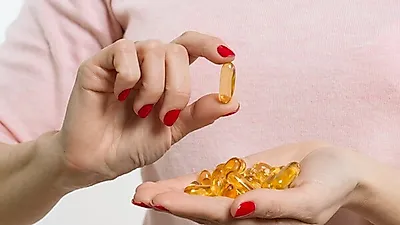 '저녁 식후' 복용법을 권하는 이유? '크릴오일' 효능과 부작용 및 인지질 함량 높은 크릴오일 고르는 법