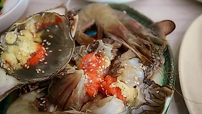 게국지에 간장게장까지 함께! 안면도 맛집 '시골밥상' 알뜰 세트메뉴