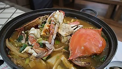 태안 안면도 게국지맛집 '진미정', 돌게장 무한리필 제공