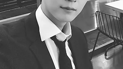 [스타☆톡] '최고의 치킨' 박선호, 훈훈한 매력에 심쿵...'나이+키+출연작은?'