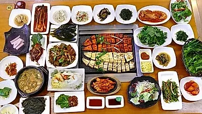 여름 보양식 장어구이… 지주식 토종 풍천장어 전문 고창 맛집 선운사 '명가풍천장어'