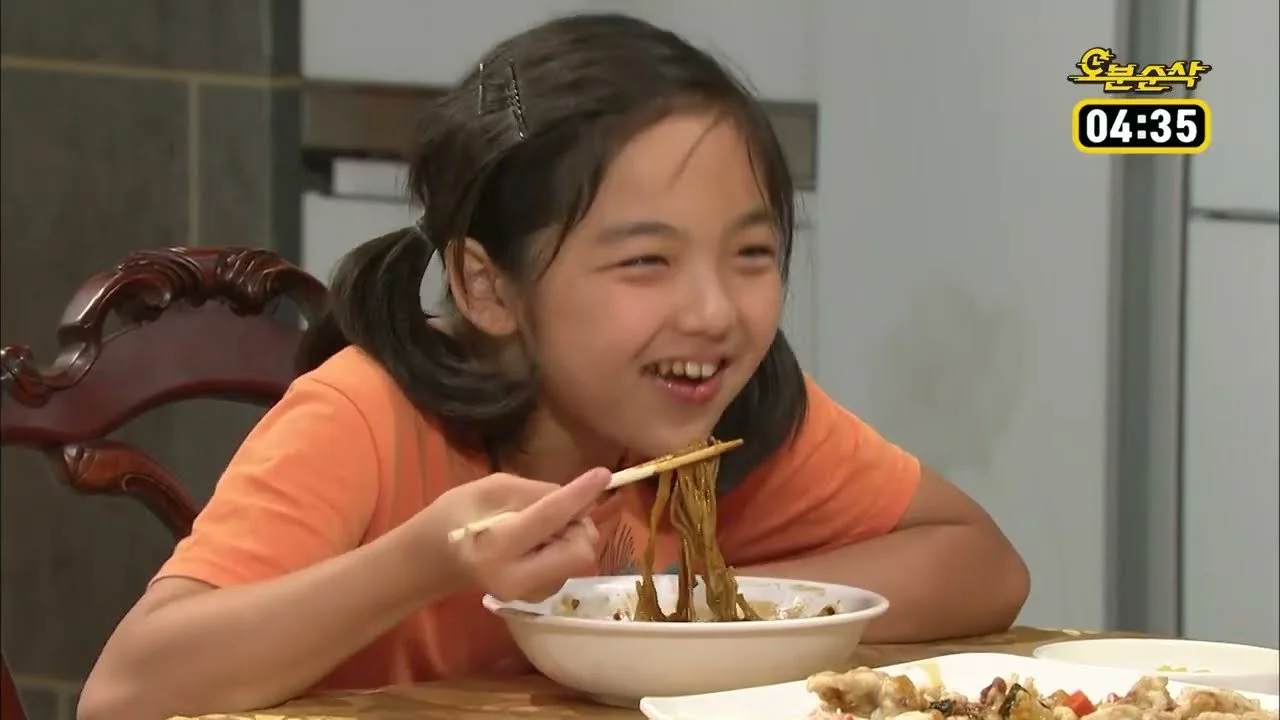'거침없이 하이킥' 명절 음식 먹방 영상, 공개 5일 만에 조회수 100만 뷰 돌파