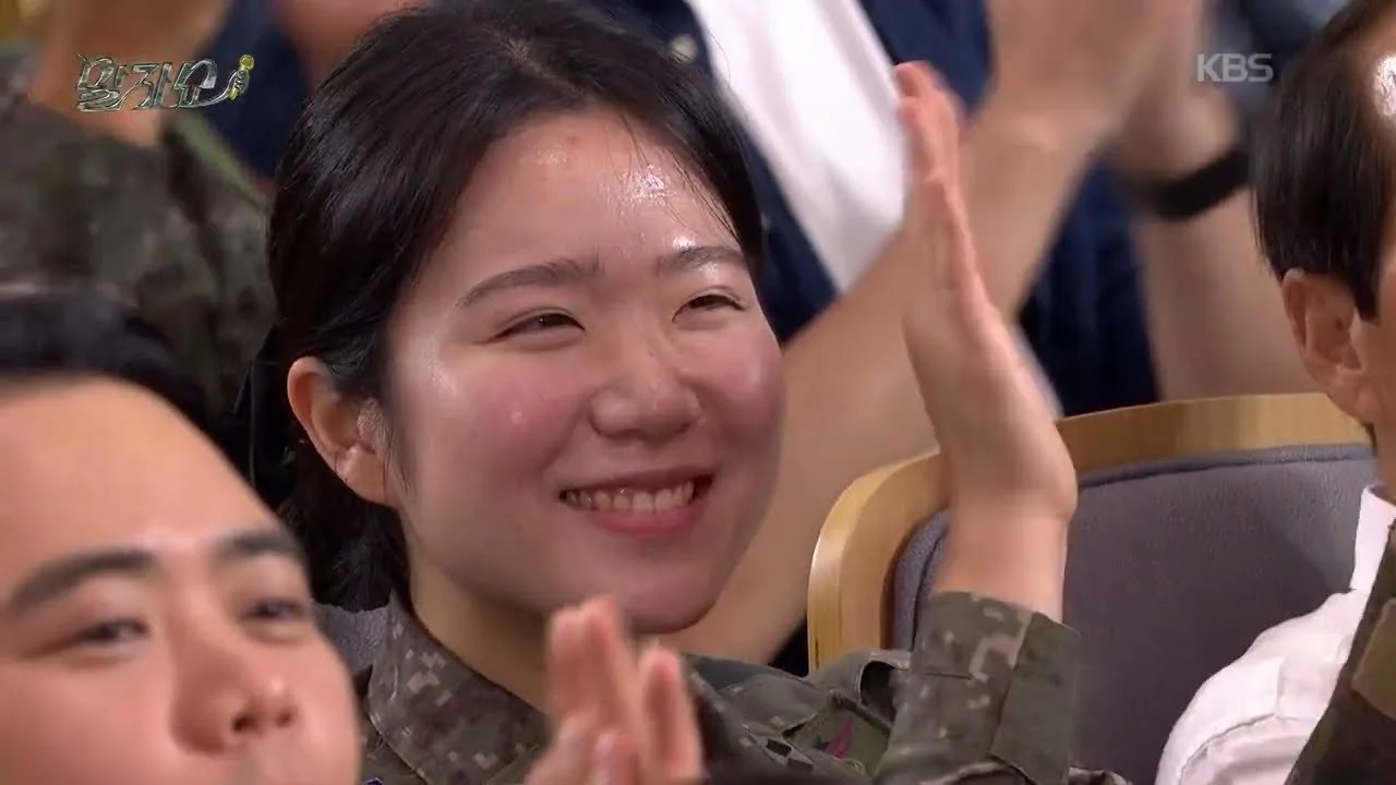 수방사 장병들의 연애 고민, 일본인 여자친구와 장거리 연애 중인 일병의 사연