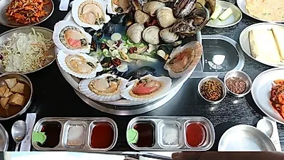 건강까지 챙기는 식도락 여행...속초 맛집 '홍대포' 보양식 코스