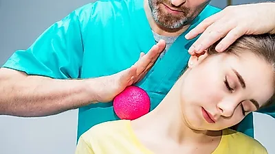 [얼굴붓기제거] 얼굴 크기 줄이는 법, '찜질 방법' 알면 된다!…"얼굴 작아지는 페이스요가 tip"