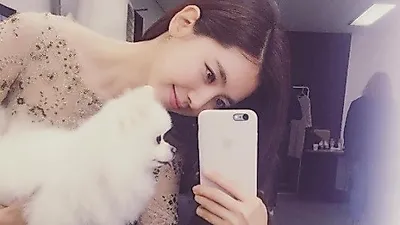 한채아, 반려견 순심과 행복한 일상 "인기쟁이"
