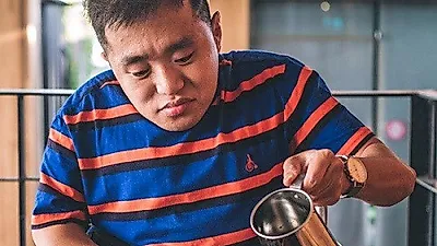 깊어지는 겨울 따듯한 커피한잔 대구 "커피맛을 조금 아는 남자"