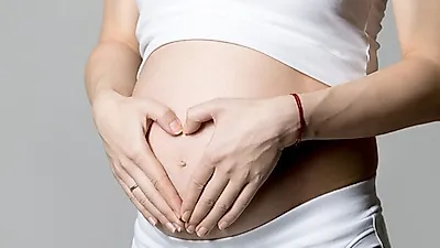 지나칠 수 있는  임신 초기증상  "몸살기운처럼 느낄 수 있어"