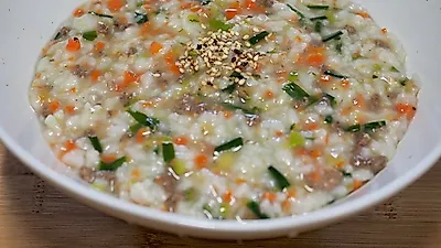소고기와 야채를 이용한 맛있는 '죽 끓이는 법'