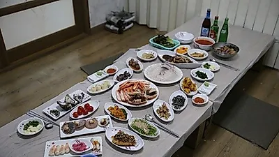 포항죽도시장맛집 '삼형제횟집', 신선한 포항 물회와 해산물 요리로 포항 식도락 여행 즐길 수 있어