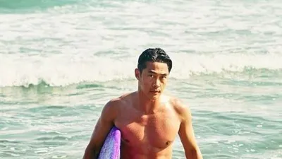 배정남, 서핑 후 숨길 수 없는 명품 빨래판 복근 보니 '감탄만 나올 수 밖에 없을 정도'