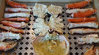 겨울철 여행지 강릉에서 즐기는 선주직판 합리적인 가격의 대게 강릉맛집 '신대게나라'