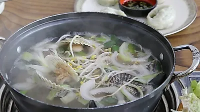 안면도 여행, 맛집 딴뚝칼국수로 깔끔하게 마무리
