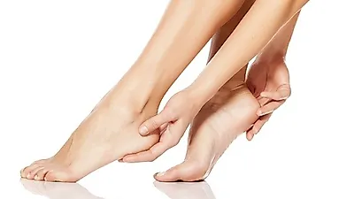 안 보인다고 소홀하면 노화… 겨울엔 '몸 피부'도 신경 쓰세요