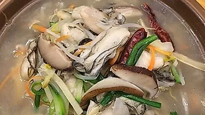 천안 쌍용동 맛집 메이탄 천안점에서 올겨울 추위도 잊게 할 굴탕면, 차돌박이짬뽕 선보여