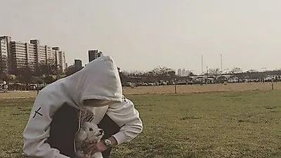 엑소 세훈, 행복한 날에는 반려견 비비와 함께