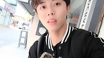 주우재, 닮은 꼴 강아지 안고 '혀 빼꼼'