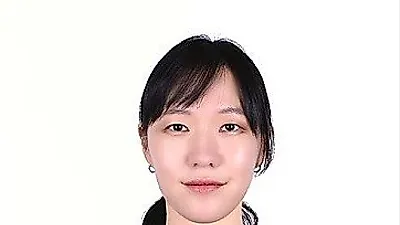 상체비만 중, 여성은 "팔뚝살" 남성은 "복부비만" 고민이 높아.