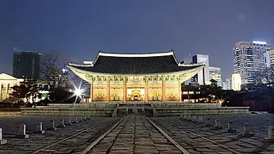 덕수궁 돌담길부터 덕수궁 야간개장 달빛산책까지, 김태리 이병헌의 '미스터 션샤인' 따라 걷기