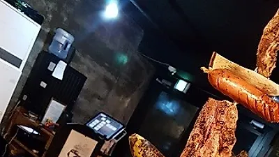 제주 애월 앞바다에서 경험하는 흑돼지모듬왕꼬치 맛집, 제주 돌담집