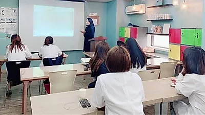 반영구화장학원 '21C그레이스리뷰티라인', 정석 페더링 기법 1998년 도입한 1세대 아카데미