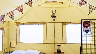 글램핑캠핑장 시설, '카라반글램핑', '럭셔리글램핑' 등 고급져