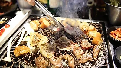 요즘  대세는 곱창, 대창? 사당역 맛집 탐방 '왕배화로'