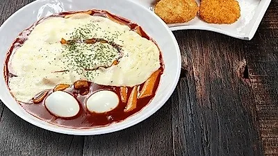 '내가진짜떡볶이다' 젊은 세대를 겨냥한 전략으로 예비 떡볶이 창업자들에게 주목 받아