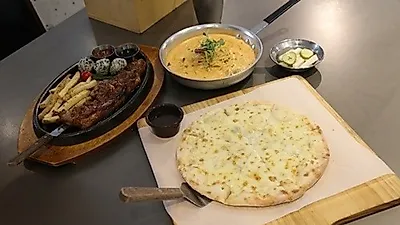 홉스피제리아, 홍대 맛집 쉐프가 전하는 5월의 메뉴