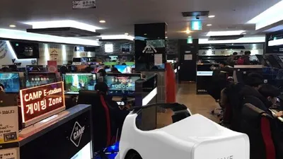 2017년 PC방창업 아이템, 캠프pc방 e-sport + VR 콘텐츠 선보여