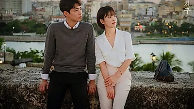 송혜교♥박보검, 데이트 후 뜨거운 침대키스, 송중기 반응은? 나이차이, 단발, 패션 화제