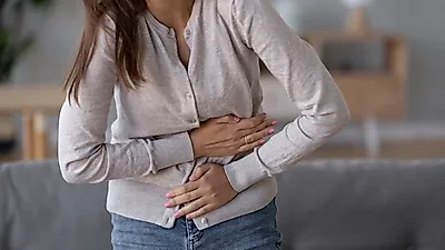 [질병예방]   발병률 세계 1위! 대한민국   '대장암' 증상…"단순한 소화불량 아닐수도"