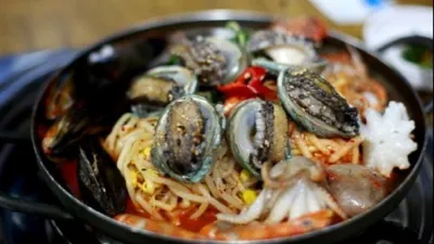  천지연폭포 맛집 제주도 관광객이 즐기는 강복자두루치기 맛보면