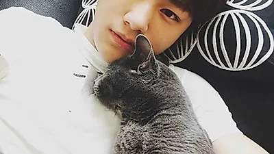 인피니트 엘, 반려묘와 달콤한 낮잠 "냐함"