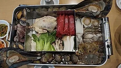 강화도 맛집 '강화댁'에서 여행 후 즐기는 '육해공 철판'