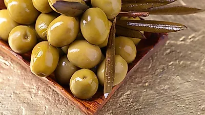 지중해의 황금빛 선물, 올리브의 효능 및 활용