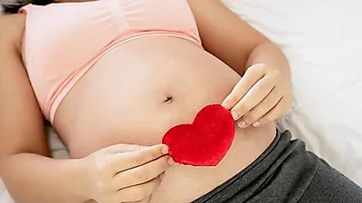 생리를 안하고  가슴이 부풀었는데  이것이 임신인가?… 배란일에 임신이 잘되는 이유와 임테기  사용법에 대해 공부하고  '임신초기증상에 대해 숙지하자'