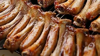 남녀노소 즐기는 '등갈비구이' 돼지등갈비구이 레시피는?