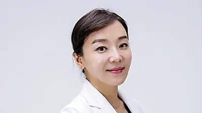 처지고 주름진 피부, 리프팅으로 탄력 개선할 수 있어