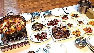 태안 안면도 꽃게를 싱싱하게 맛볼 수 있는 맛집 진미정