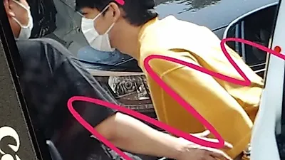 엑소 첸, 결혼→딸 출산 후 근황에 팬들 비난 "염치 어디갔냐"