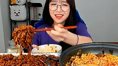 라면 18개 거뜬한 BJ 쯔양, 몸매 관리 비결 뭘까? 간헐적 단식 16:8 방법과 쯔양 나이·수입은