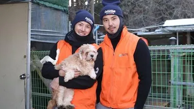 두산 오재원, 유기견 돌보기 봉사 '훈훈'