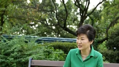 박근혜 대통령, 청와대 강아지들 이름 공개 '평화, 통일, 금강, 한라, 백두'