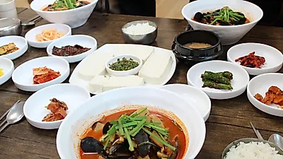 초당순두부마을 맛집 '김우정초당짬뽕순두부', 정통 불맛 국물이 일품