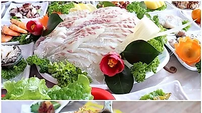 여수엑스포맛집 '다모아횟집'에서 여수 밤바다와 함께 싱싱한 제철 회 즐길 수 있어